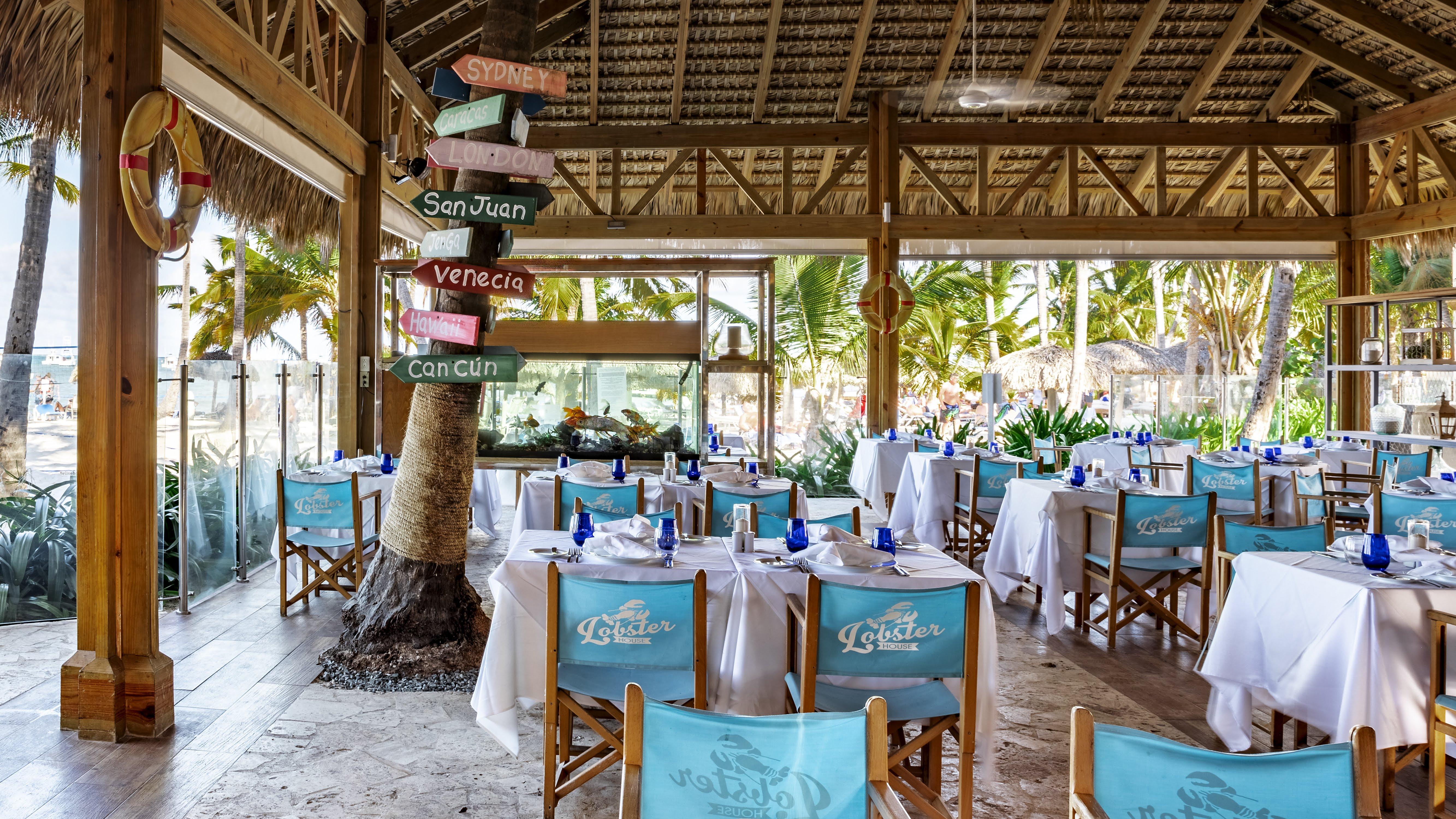 Be Live Collection Punta Cana (Adults Only) Kültér fotó Restaurant at the resort