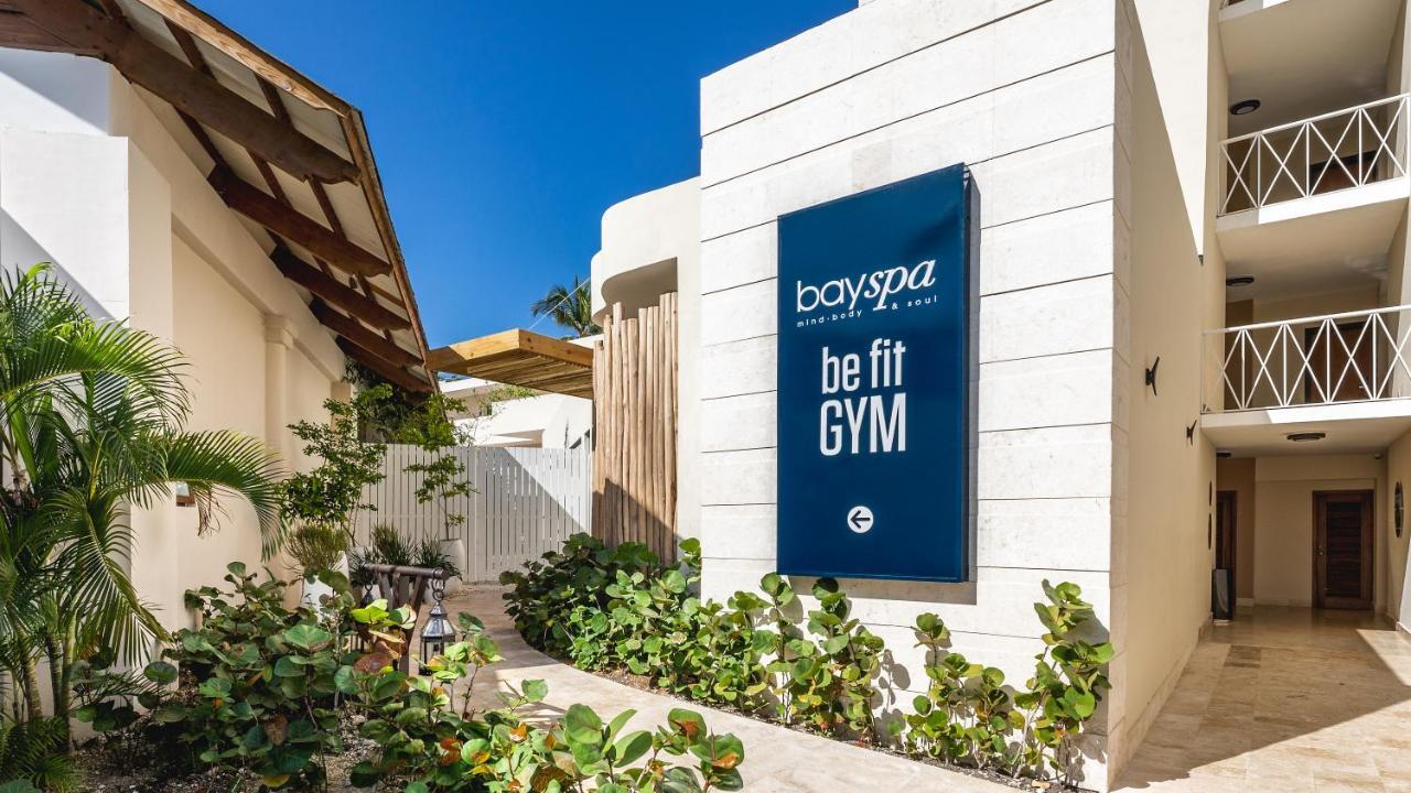 Be Live Collection Punta Cana (Adults Only) Kültér fotó The entrance to the boyspa at the Atlantis Paradise Island